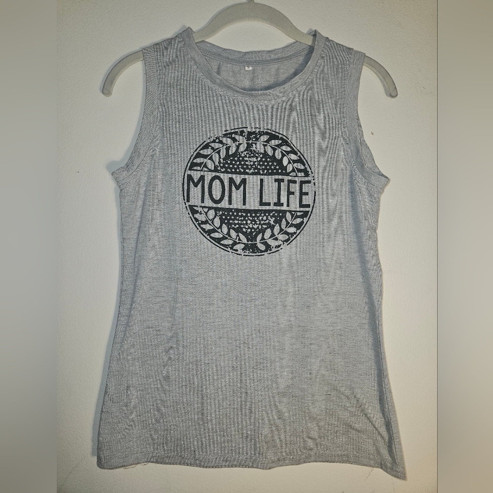 Gray Sleeveless Tank Top with Rounded Neckline